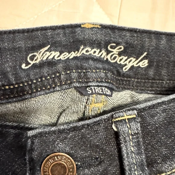 American Eagle Outfitters Women's Original Boot Jeans Size 8 - Picture 2 of 6